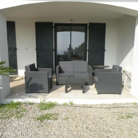 Location Vue Sur Mer Avec Piscine - Mesomax كاركيران