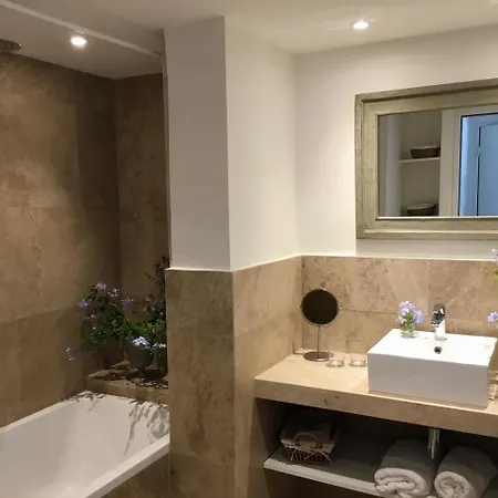 Location Vue Sur Mer Avec Piscine - Mesomax كاركيران