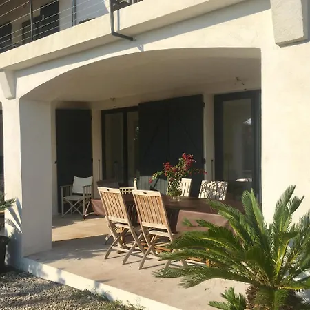 Holiday home Location Vue Sur Mer Avec Piscine - Mesomax Carqueiranne