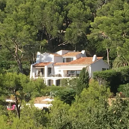 Holiday home Location Vue Sur Mer Avec Piscine - Mesomax *